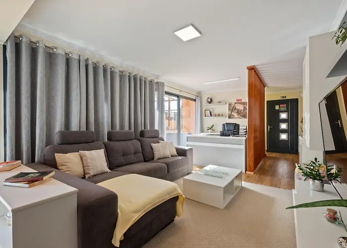 Quinta Do Checa By Homie בית נופש