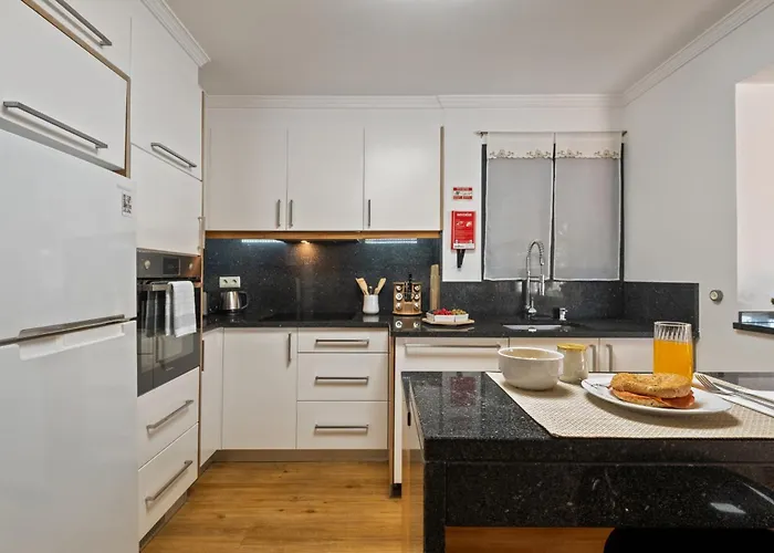 Quinta Do Checa By Homie * Quinta Grande