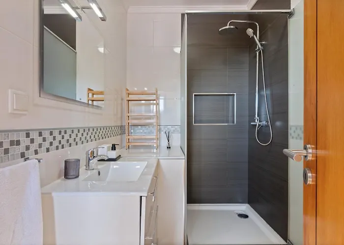 Quinta Do Checa By Homie