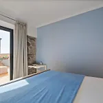 Quinta Do Checa By Homie * Quinta Grande