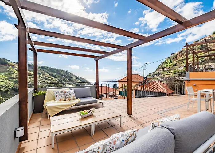 Quinta Do Checa By Homie * Quinta Grande