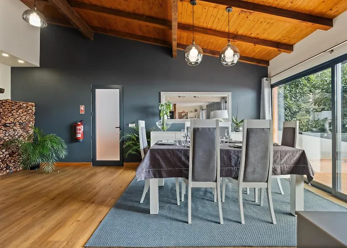 Quinta Do Checa By Homie Nyaraló